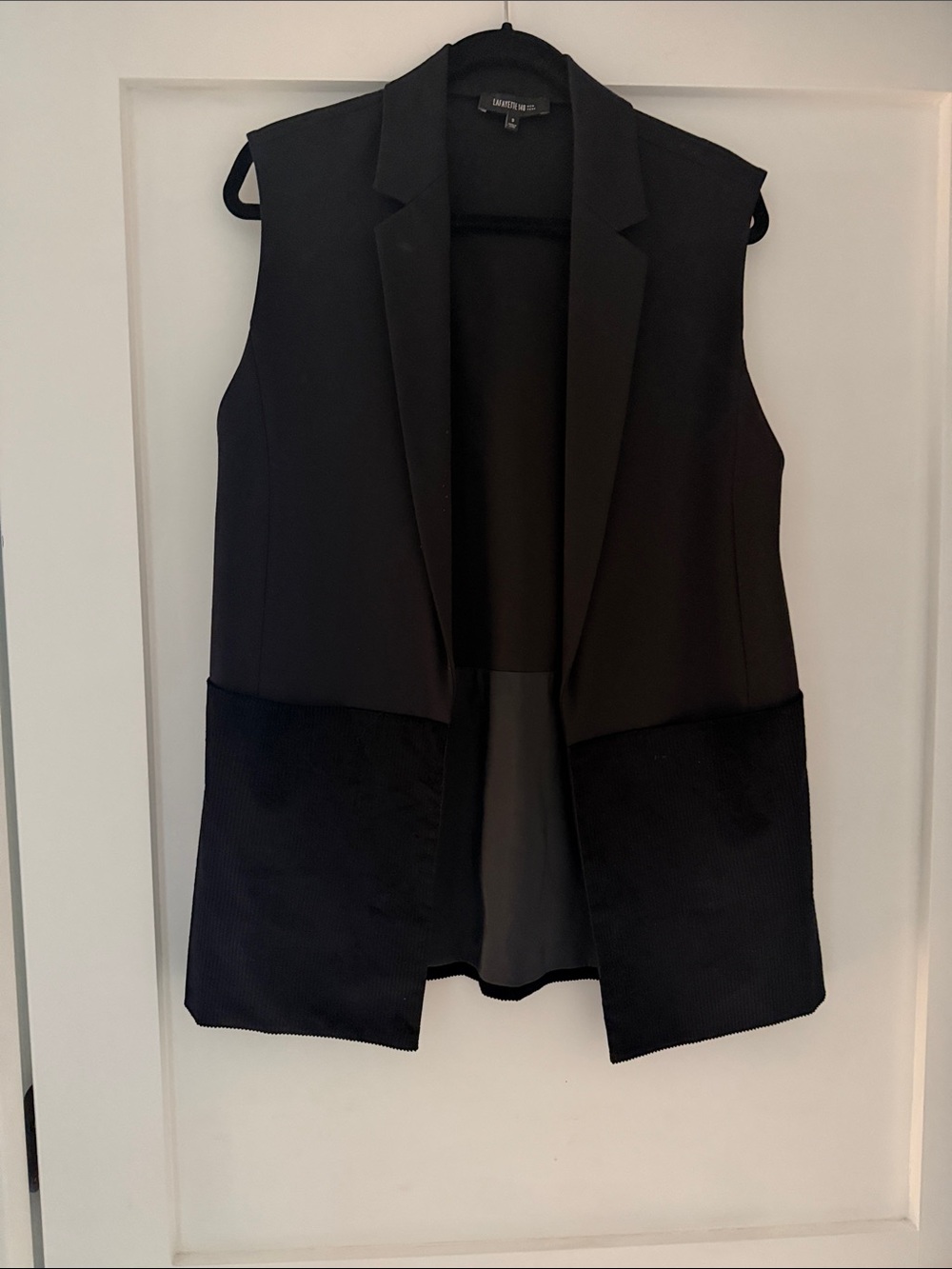 Lafayette 148 New York Black Sleeveless Tailored Vest